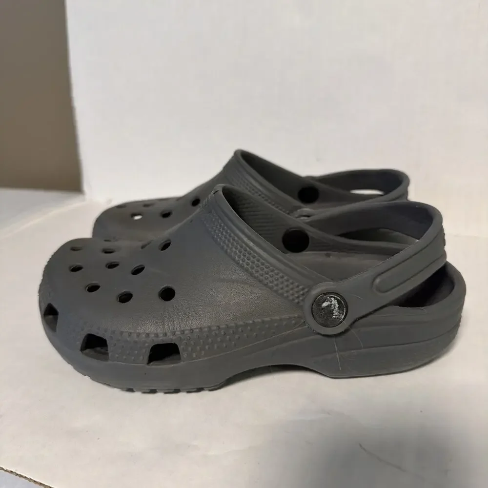 Crocs Classic Clogs Slate Gray Lightweight Comfort Casual Slip On Youth Size 2